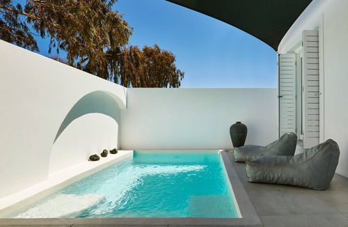Vothon House | Le Blanc Resort Santorini - Two Luxury Houses
