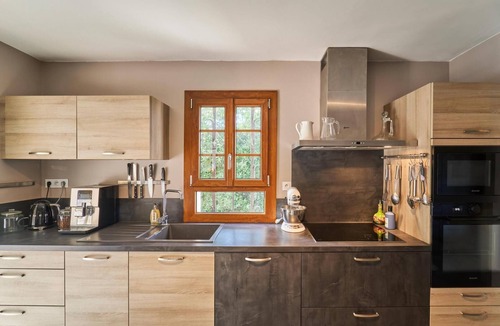 Le Brusc House | Le Bruscanou - SIX Fours LES Plages