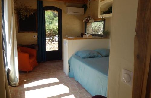 Tavernes Bed & Breakfast | Le Cabanon