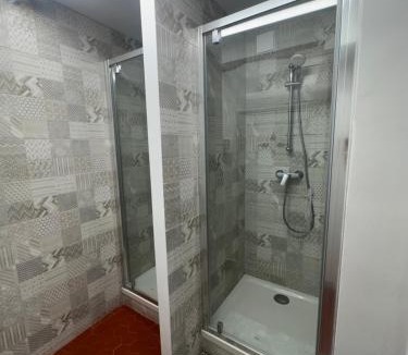 Sollies Pont House | Le Castel, La Chambre pour 7 personnes