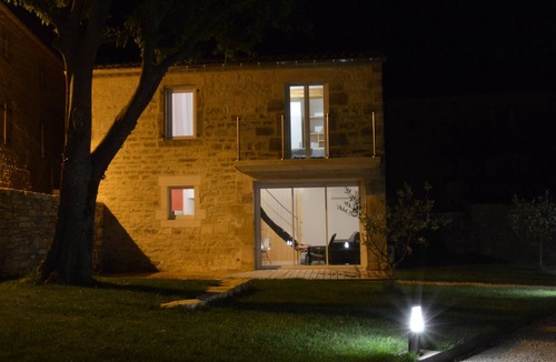 Saint-Privat-de-Champclos House | Le Clos des Taulelles Gite 4* M2