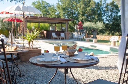 Les Arcs-sur-Argens Bed & Breakfast | Le Clos Des Cambres