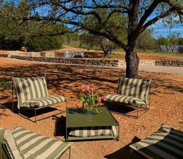 Saint-Martin-de-Bromes Bed & Breakfast | Le clos des collines