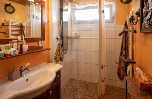 Le Luc Bed & Breakfast | Le Coco Loco - gay BnB