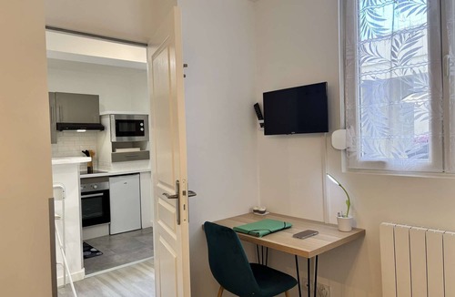 Chatel-Guyon Apartment | Le Colibri - 1 bedroom - Terrace
