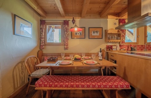 Vallorcine Ski Chalet | Le Hameau Du Buet - Ski Nature Views, Vallorcine (Argentiere), France
