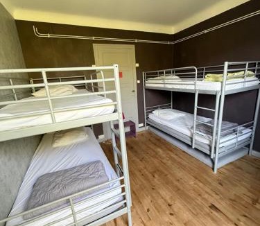 Saint-Privat-d'Allier Hostel | Le Kompost'l dortoir en gîte 4 place