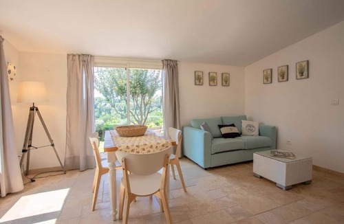 Lorgues House | Le Mas Bello Visto Douceur de Vivre Entre mer et Verdon