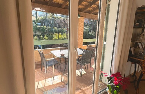 Les Mayons Villa | Le Mas Saint Jean (gîte for 4 people) at the gateway to the Gulf of Saint Tropez.