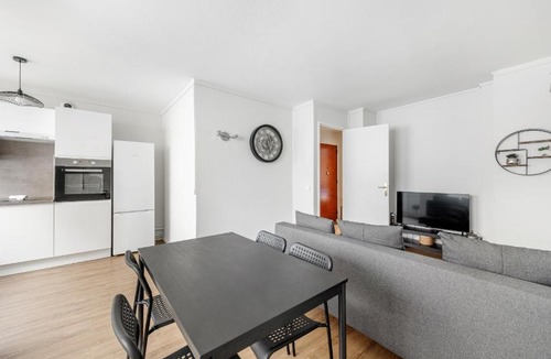 Republique - Tolstoi Apartment | Le Molière - Appartement in Villeurbanne center - 2 bedrooms