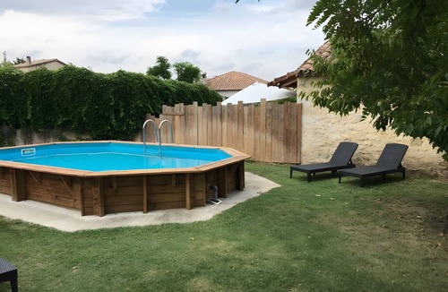Saint-Paul-Trois-Chateaux House | Le néflier - Gîtes les Sablières, family-friendly stay near St Paul Trois Châteaux