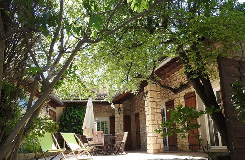 Velleron House | Le Patio charming cottage, in the domain of the Vieux Moulin de Crillon
