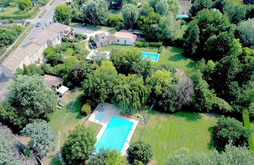 Velleron House | Le Patio charming cottage, in the domain of the Vieux Moulin de Crillon