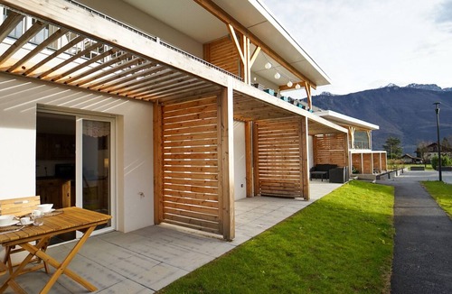 Chaparon Apartment | Le Petit Chalet - Cosy studio in Lathuile for 2 people