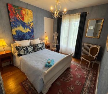 Bressolles Apartment | Le Relais St trop - Villa 2 chambres Delon et Romy