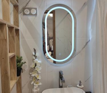 Fourques Apartment | Le studio de Chloé en Provence