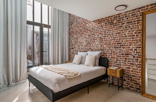 Charpennes - Charmettes Apartment | Le Télécabine Loft Premium - Lyon Villeurbanne - Terrasse & Parking Privé - 4 Chambres climatisées - 10 personnes