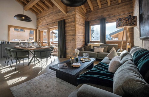 Les Gets Apartment | Le Valais Nook - peaceful mountain stay for 8 with spa - OVO Network