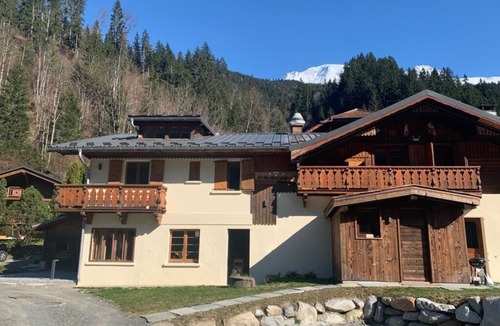 Les Contamines-Montjoie Ski Chalet | Les Contamines: Family and warm chalet