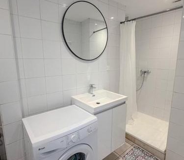 Saint-Maximin-la-Sainte-Baume Apartment | Les studios du Général - Lavande