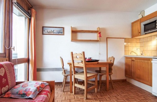 Chamonix City Centre Apartment | Les Jardins du Mont-Blanc by Interhome