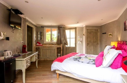 Les Salles-sur-Verdon House | Les Jardins de l'Ermitage