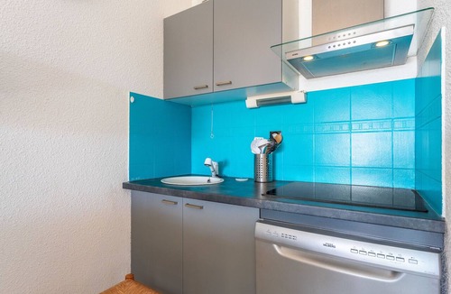 Six-Fours-les-Plages Apartment | Les Morières by Interhome