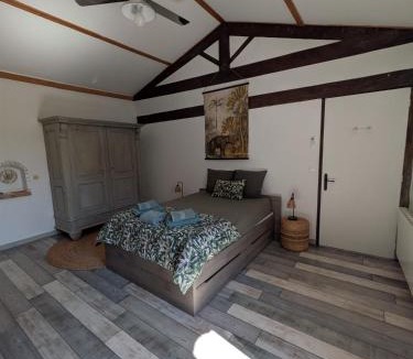 Velleron Villa | Les Pagnons