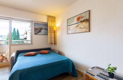 Sainte-Maxime City Centre Apartment | Les Platanes by Interhome