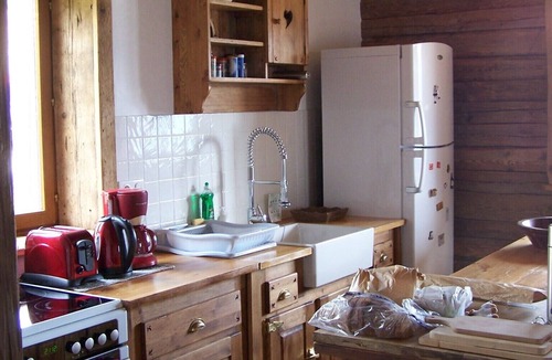 Bisanne 1500 Ski Chalet | Les Saisies. Authentic alpine chalet sleeps 12, 500 m from lifts
