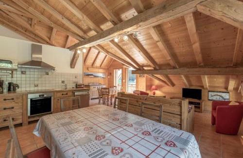 Sixt-Fer-a-Cheval Ski Chalet | Les Salamanes - Chalet 6-7 pers
