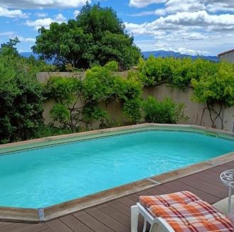 Cadolive Bed & Breakfast | Les Tourterelles