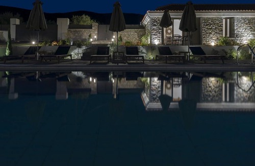 Sourpi House | Lichnos Luxury Studio