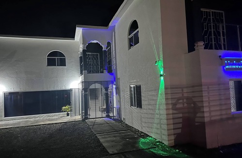 Ocho Rios Apartment | Lindosia A1 - The BEST with the BEACH in REACH
