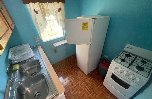 Ocho Rios House | Little Shaw Park Guest House