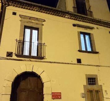 Melfi Apartment | Lo Stemma Guest House