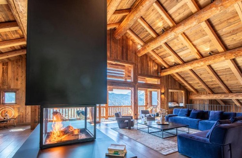 Manigod Ski Chalet | Lodge Les Murailles 800 m of Private Alpine Living Manigod La Clusaz