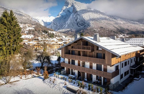 Samoens Apartment | Lodge Sami - comfortable apartment for 6 with a garden - OVO Network