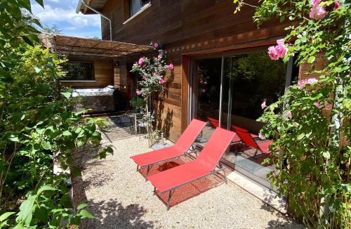 Crestet Apartment | Loft Bike & Chill Mont Ventoux - Jacuzzi - Local vélos