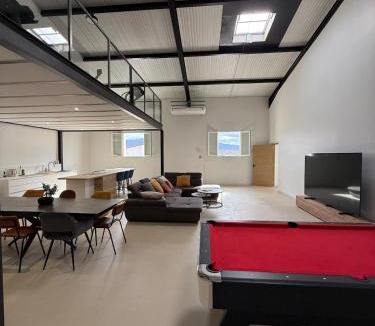 Romans-sur-Isere Apartment | Loft piscine