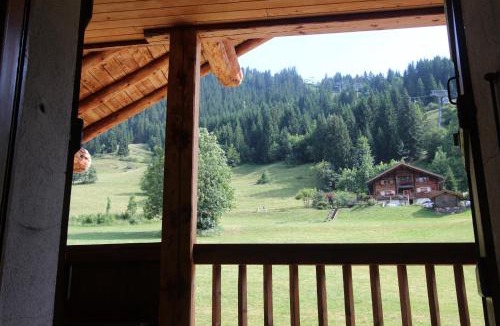 La Clusaz Hotel | Logis Hôtel Restaurant U'Fredy