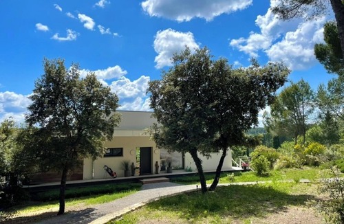 Lorgues House | Lorgues Provence Views Comfort Holiday Rest 3 Km from the center!