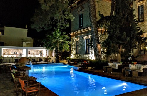 Varia Apartment | Loriet Hotel