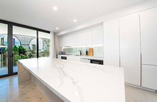 Surfers Paradise Apartment | Lotus Resort