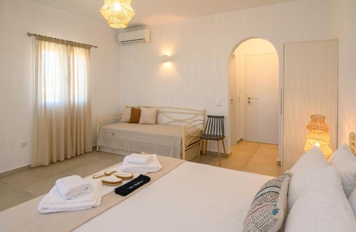 Koufonisia Hotel | Louros rooms