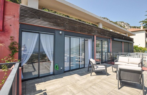 La Turbie Apartment | Lovely apartment in La Turbie with house sea view