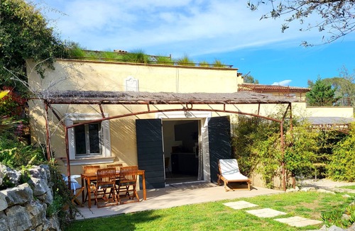Trans-en-Provence Apartment | Lovely detached apartment with swimming pool in the Var