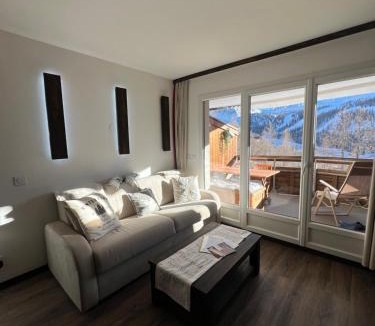 Isola Apartment | Luxueux appartement avec jacuzzi, pour 4 personnes, vue incroyable immense terrasse