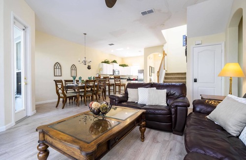 Tuscan Hills Villa | Luxurious 4BR w/Private Pool in Tuscan Hills 313