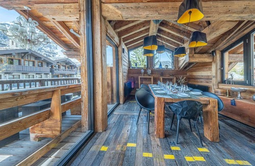 Val-d'Isere Ski Chalet | Luxurious Chalet with Pool, Hammam & Stunning Views in Val-d'Isère